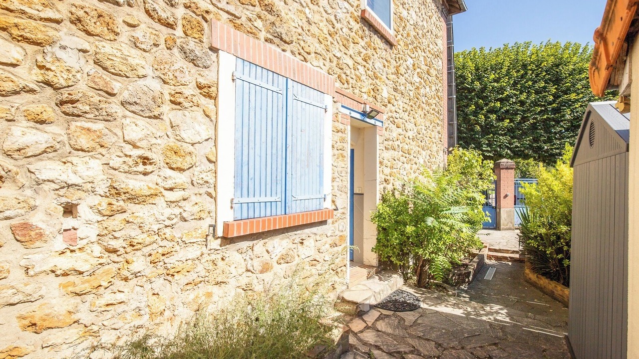 Photo of Patio Balcony in Vigneux-sur-Seine