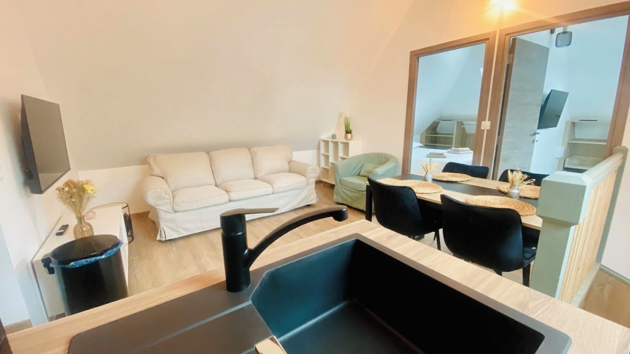 Photo of Livingroom in Saint-Quentin-en-Tourmont
