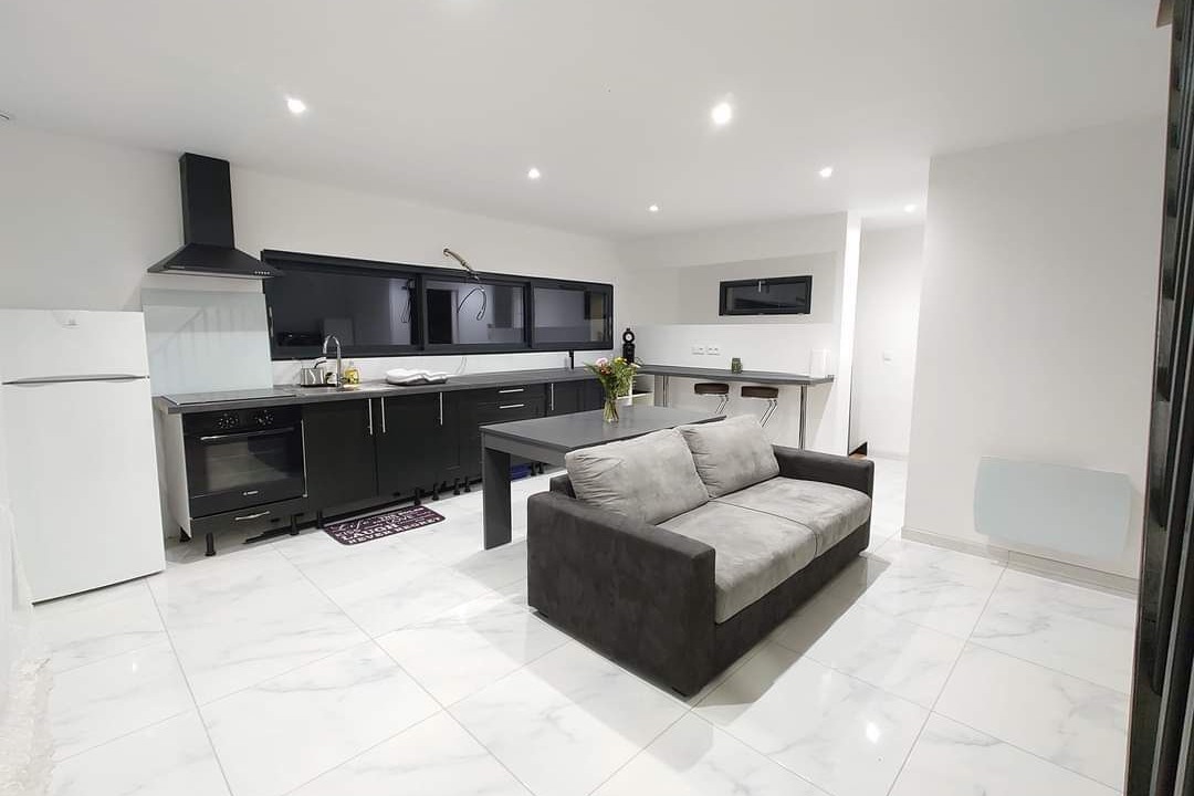 Photo of Kitchen in Villeneuve-Saint-Denis