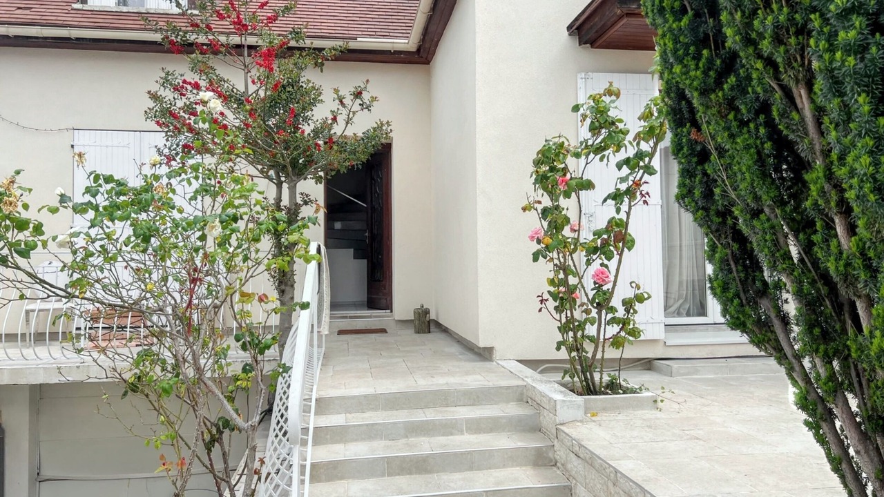 Photo of Outdoor in Drancy