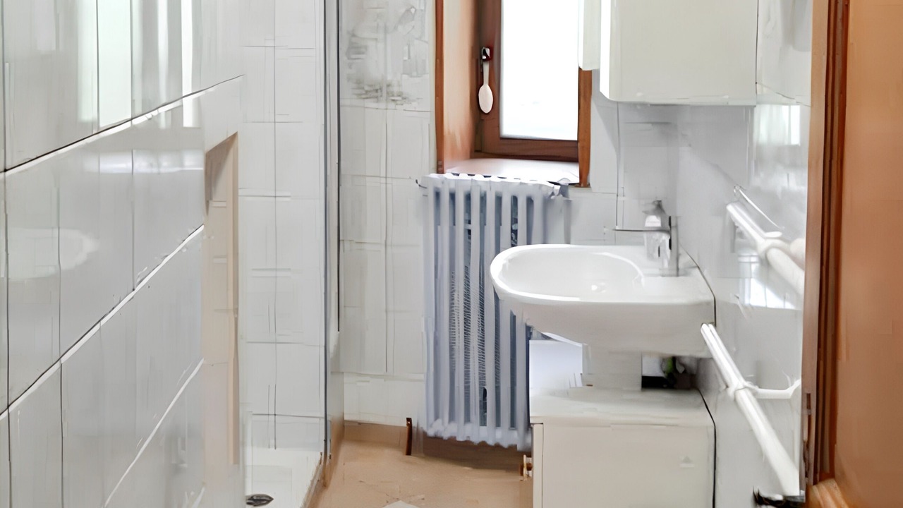 Photo of Bathroom in Mancey
