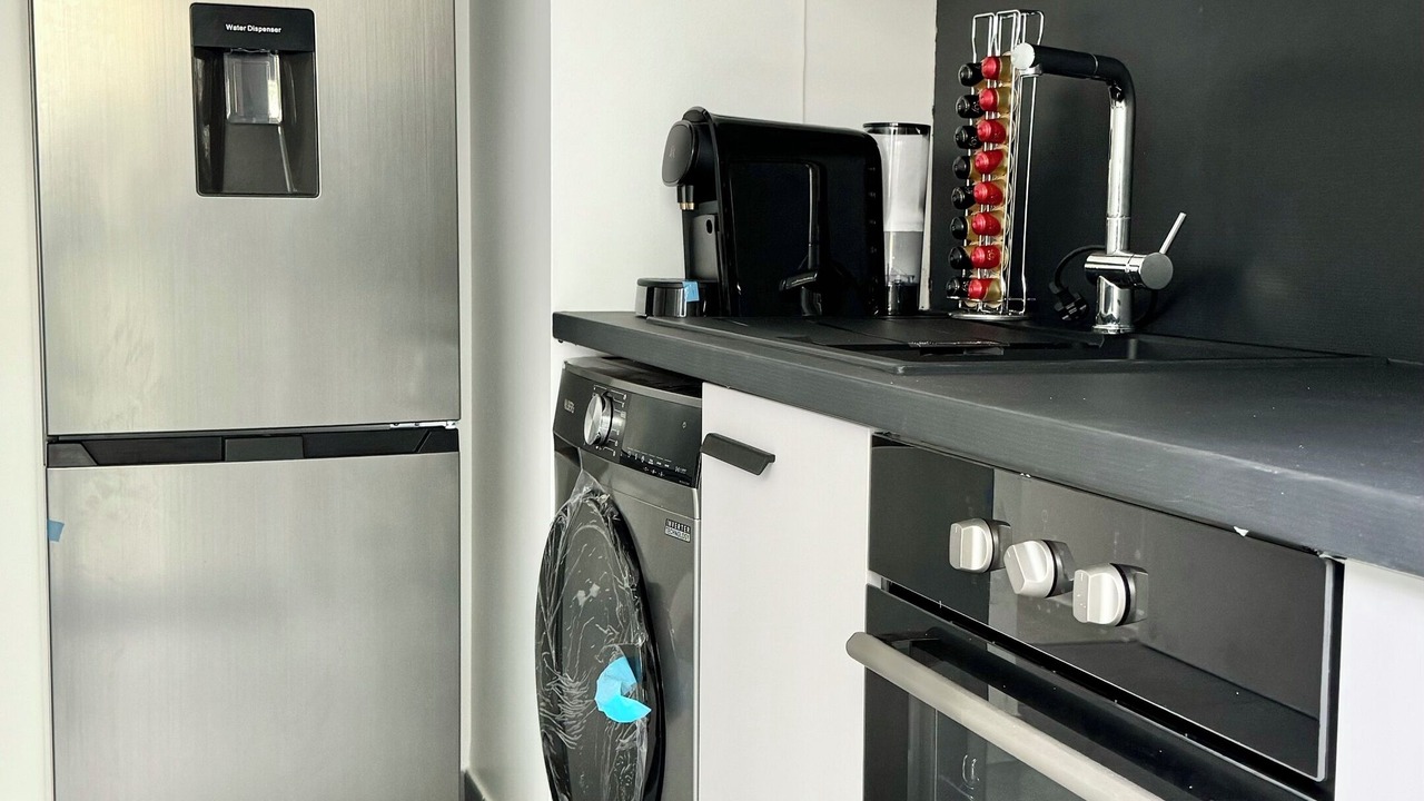 Photo of Kitchen in Center