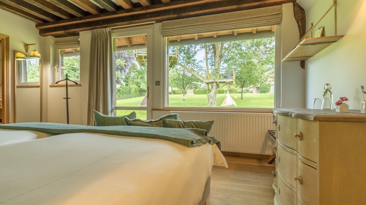 Photo of Bedroom in Cambremer