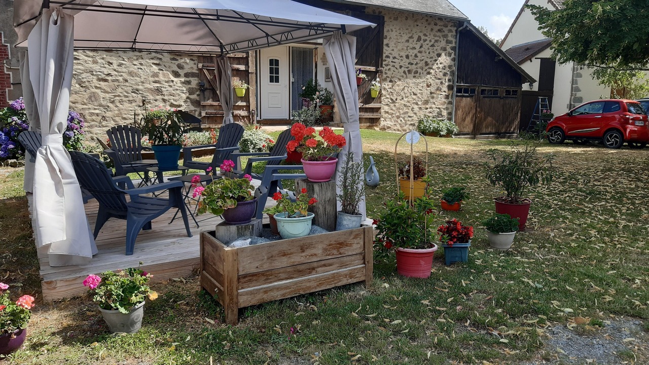 Photo of Outdoor in Saint-Pierre-de-Fursac