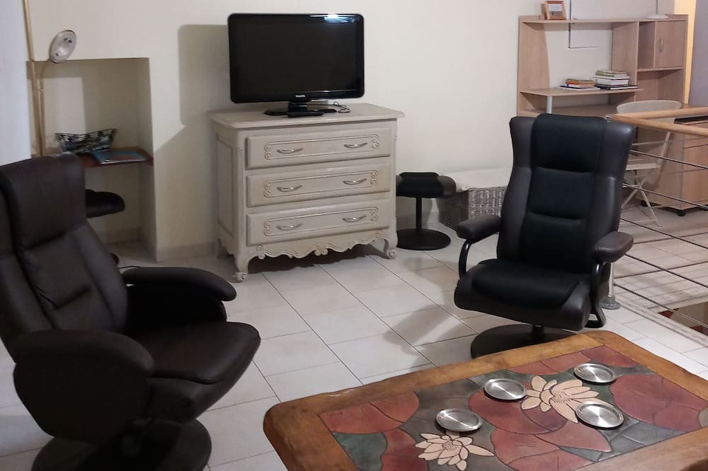 Photo of Livingroom in Haudrecy
