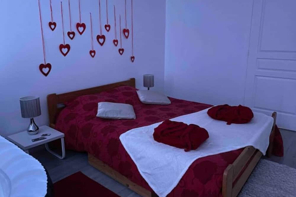 Photo of Bedroom in Saint-Cheron