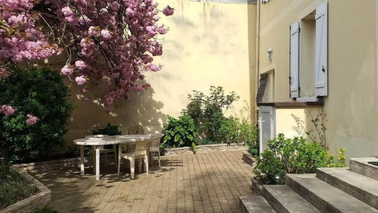 Photo of Outdoor in Montevrain