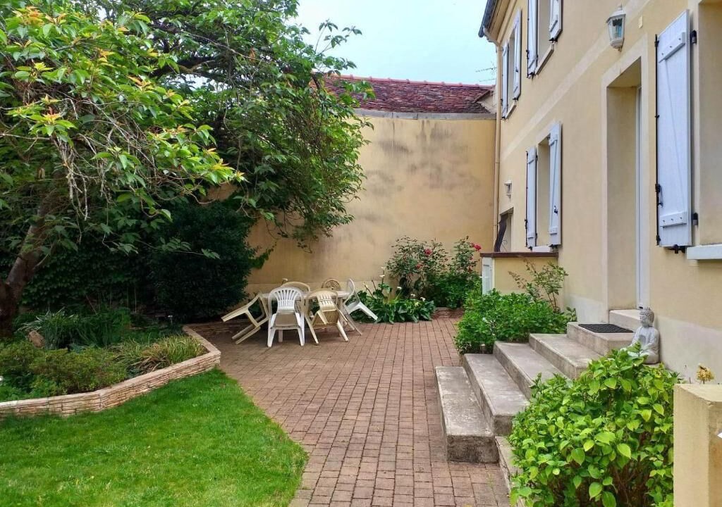 Photo of Outdoor in Montevrain