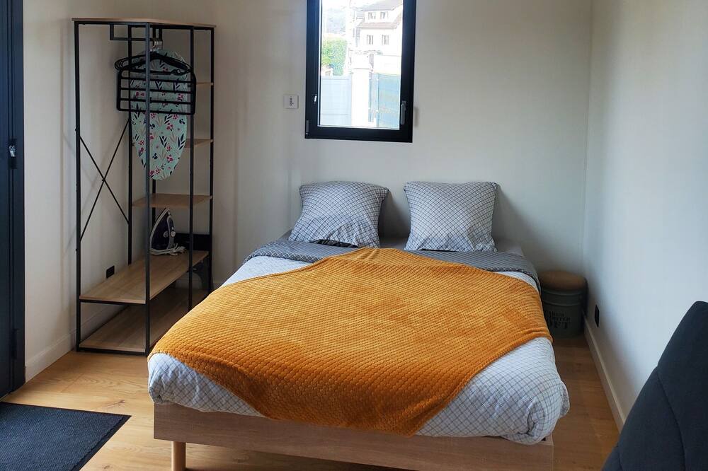 Photo of Bedroom in Marcoussis