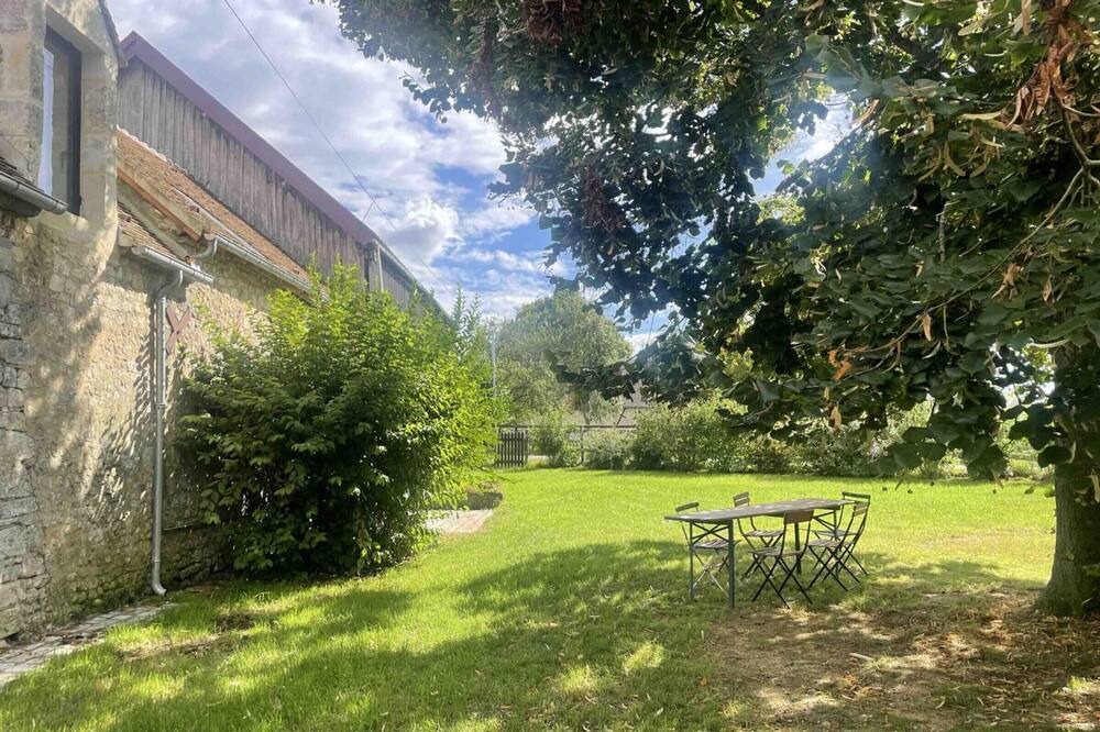 Photo of Outdoor in Comblot
