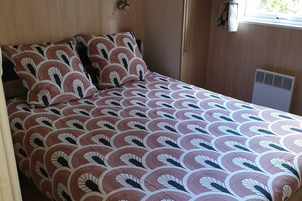 Photo of Bedroom in Triqueville