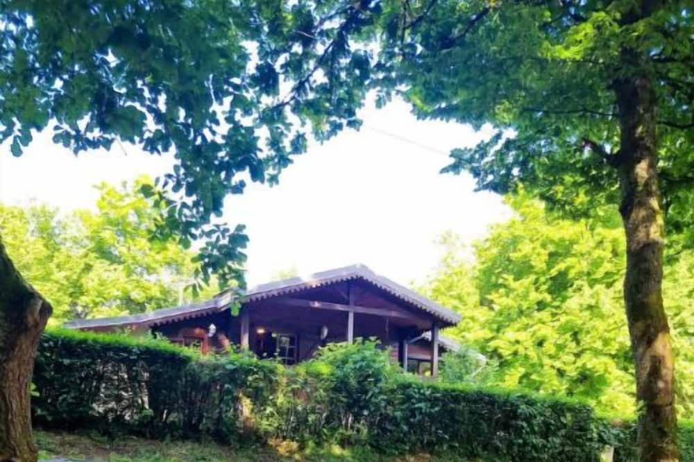 Photo of Outdoor in Saint-Martin-du-Puy