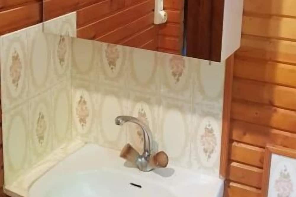 Photo of Bathroom in Saint-Martin-du-Puy