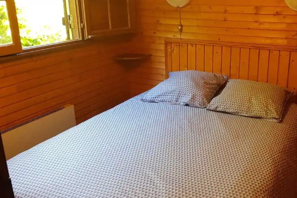 Photo of Bedroom in Saint-Martin-du-Puy