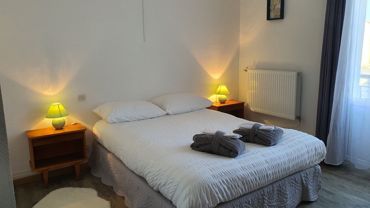 Photo of Bedroom in Forges-les-Bains