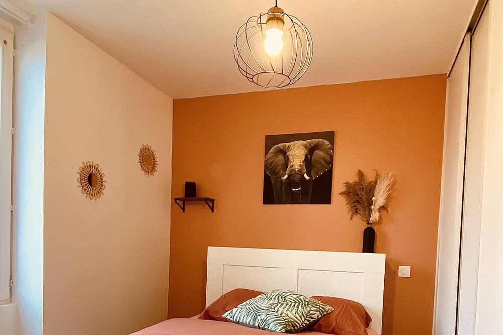 Photo of Bedroom in Corbeil-Essonnes