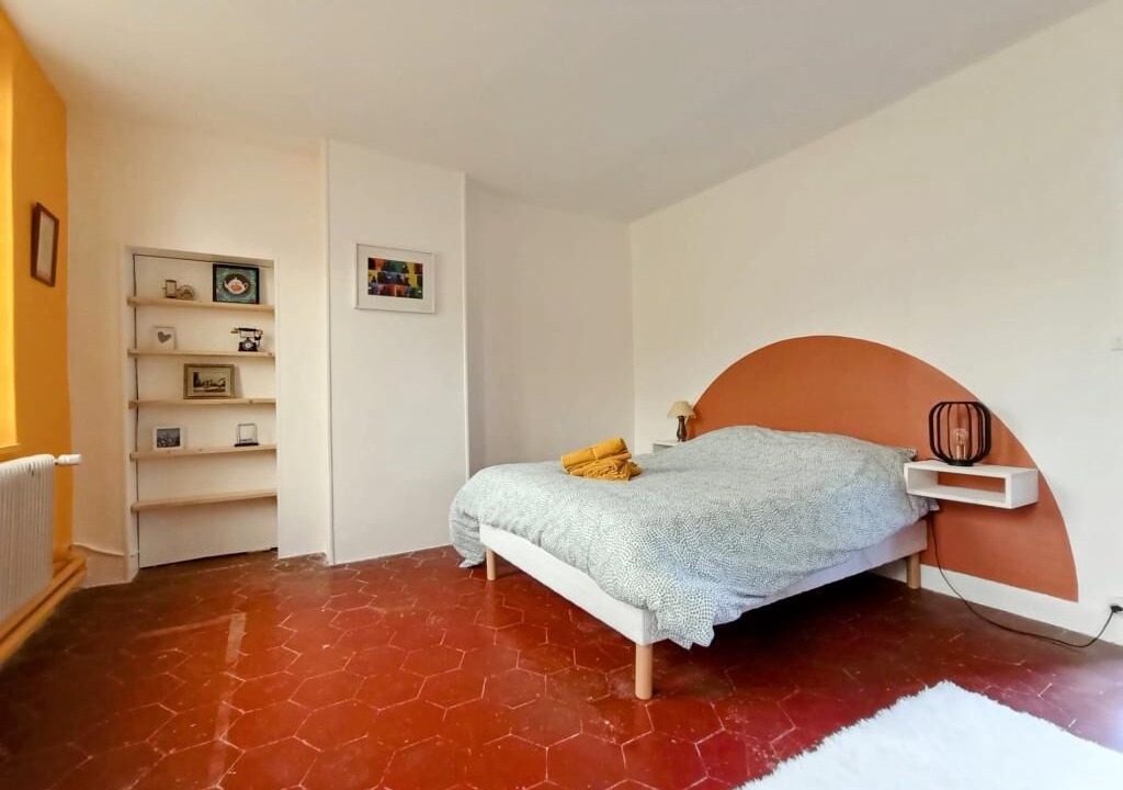 Photo of Bedroom in Laons