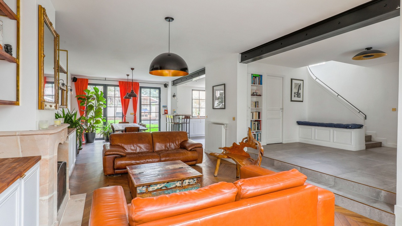 Photo of Livingroom in Colombes