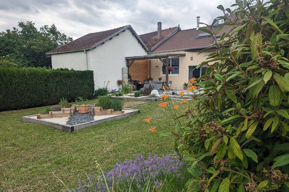 Photo of Outdoor in Arbigny-sous-Varennes