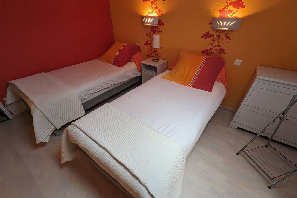 Photo of Bedroom in Arbigny-sous-Varennes