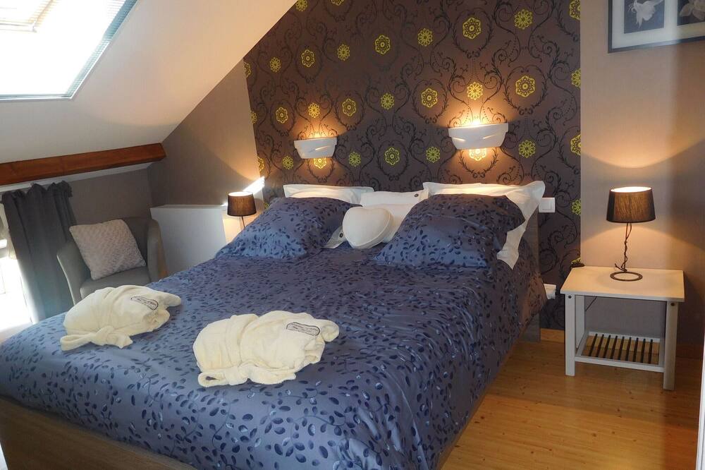 Photo of Bedroom in Arbigny-sous-Varennes