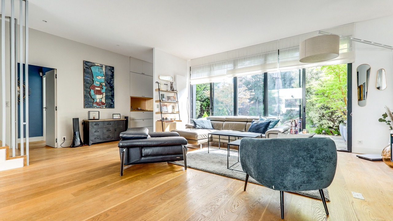 Photo of Livingroom in Puteaux