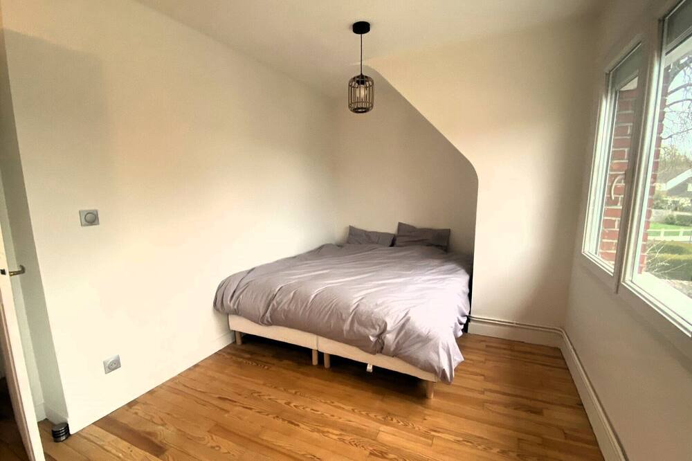 Photo of Bedroom in Cagny