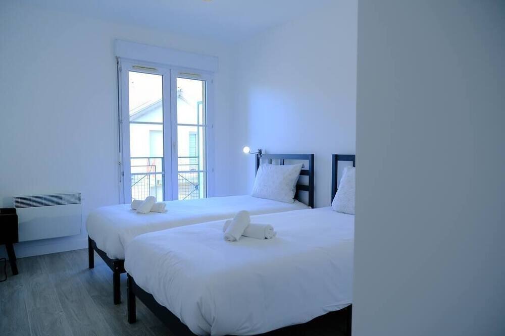 Photo of Bedroom in Melun