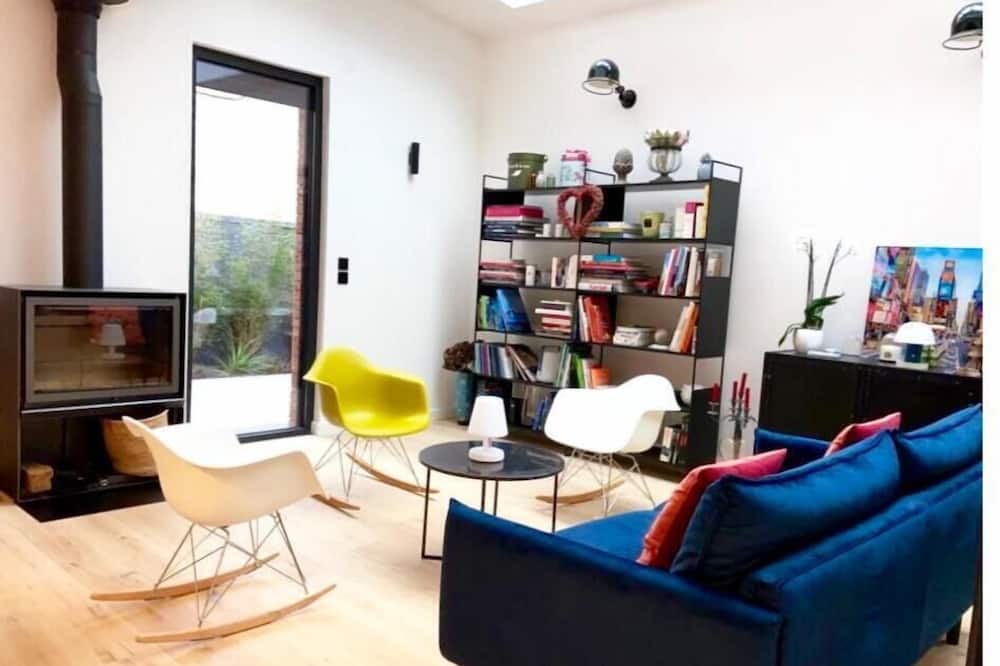 Photo of Livingroom in La Garenne-Colombes