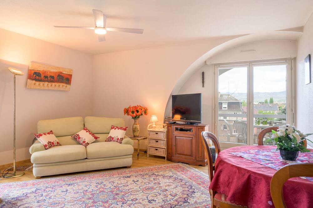Photo of Livingroom in Saint Joseph/Mittelharth