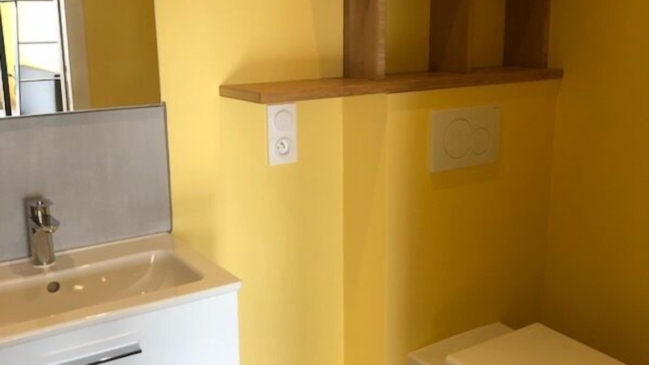 Photo of Bathroom in Epinay-sur-Seine