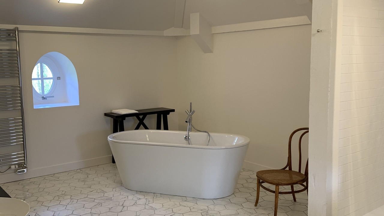 Photo of Bathroom in Saint-Maclou
