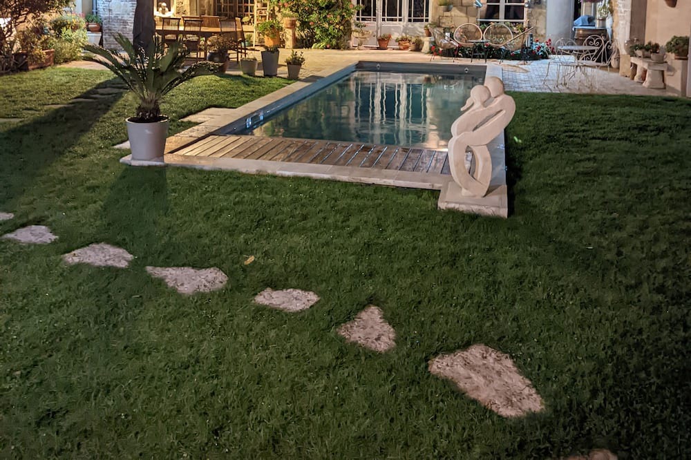 Photo of Outdoor in Mello