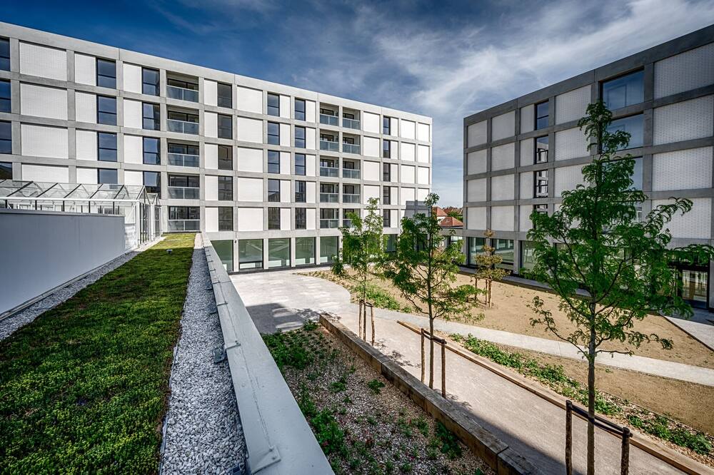 Photo of Patio Balcony in Fives