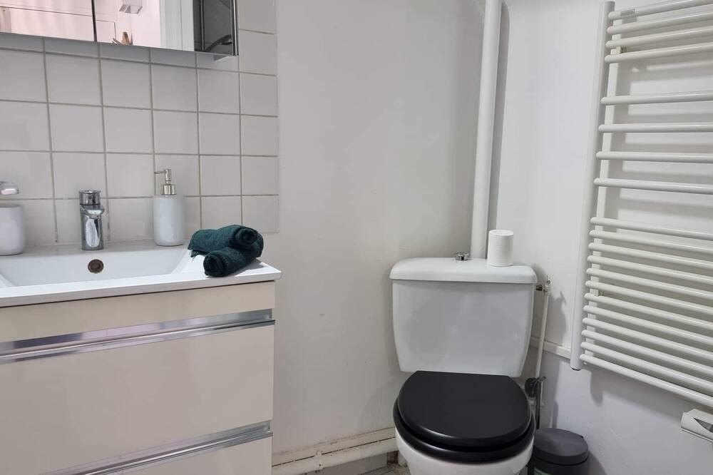 Photo of Bathroom in Quartier Centre Ville