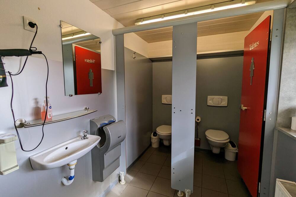 Photo of Bathroom in Ferdrupt
