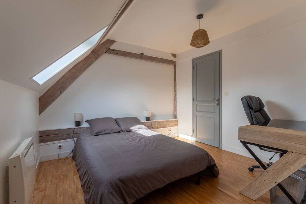 Photo of Bedroom in Beaugrenier