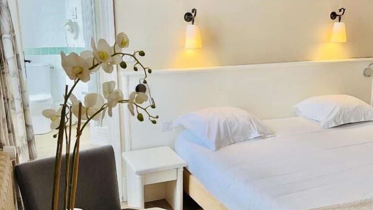 Photo of Bedroom in Trouville-sur-Mer
