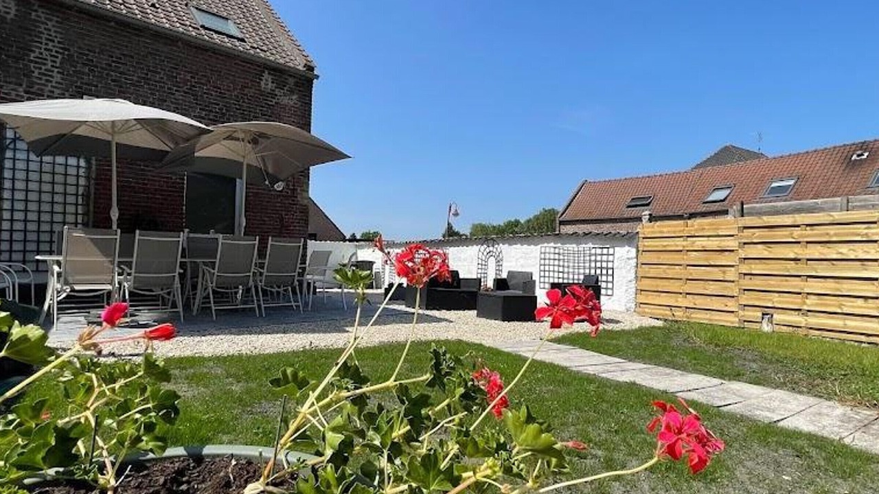 Photo of Outdoor in Wallers