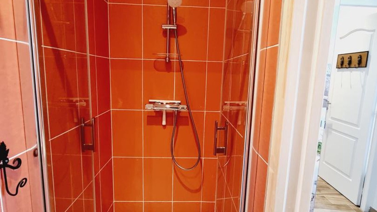 Photo of Bathroom in Wallers