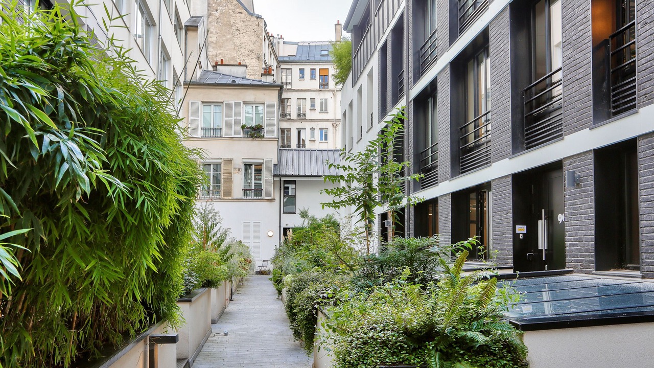 Photo of Outdoor in Quartier Saint-Ambroise
