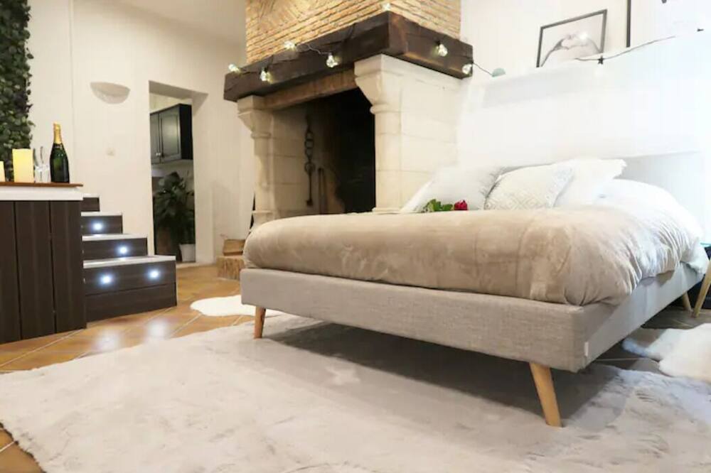 Photo of Bedroom in Saint-Valery-en-Caux