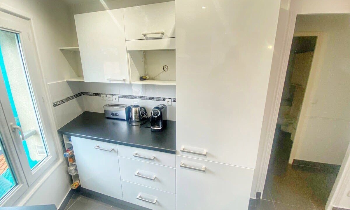 Photo of Kitchen in Adamville
