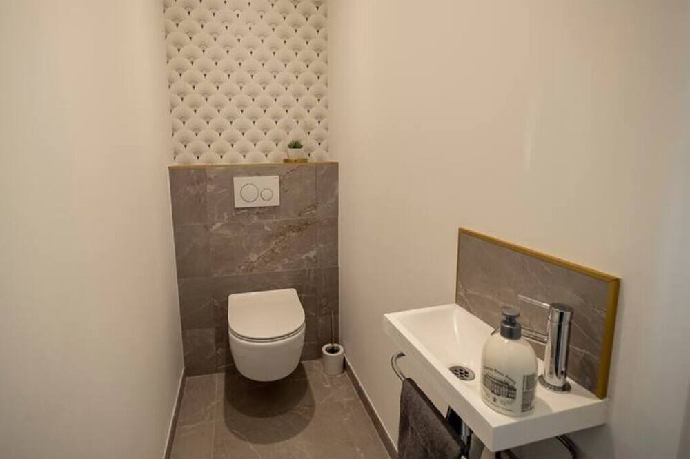 Photo of Bathroom in Saint-Valery-en-Caux