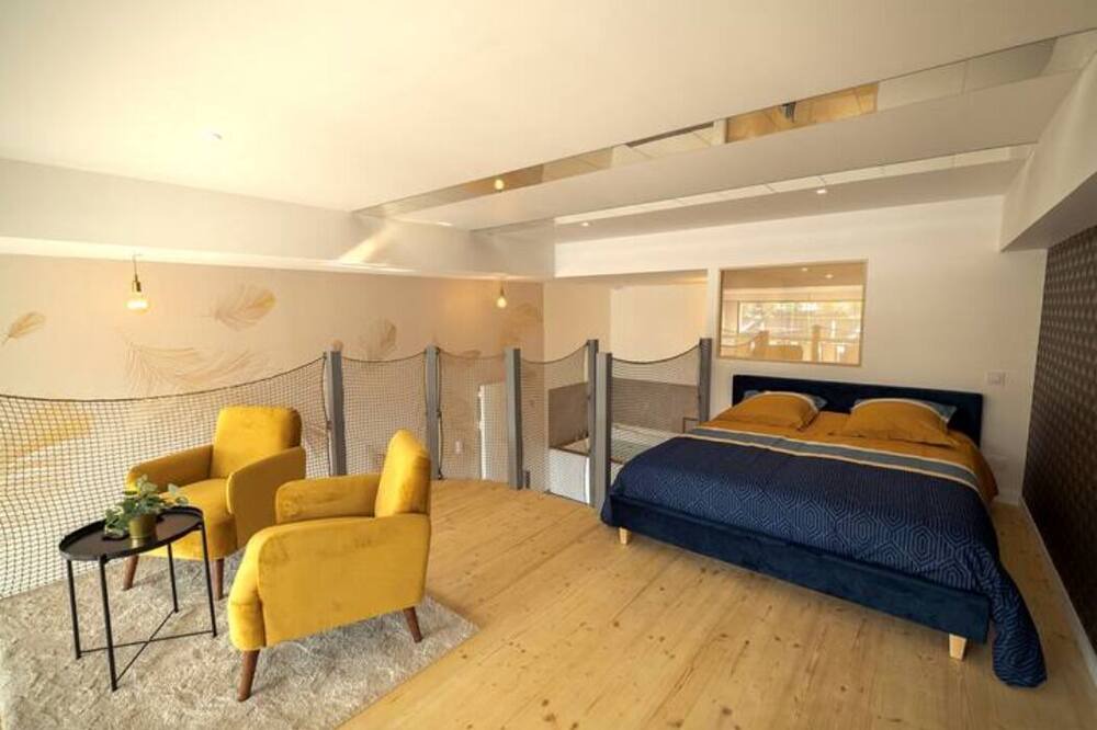 Photo of Bedroom in Saint-Valery-en-Caux