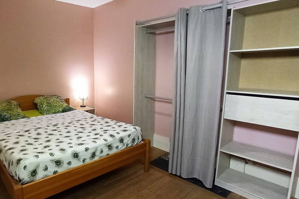 Photo of Bedroom in Juziers