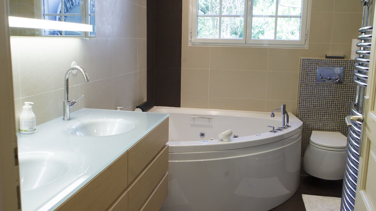 Photo of Bathroom in Saint-Germain-en-Laye