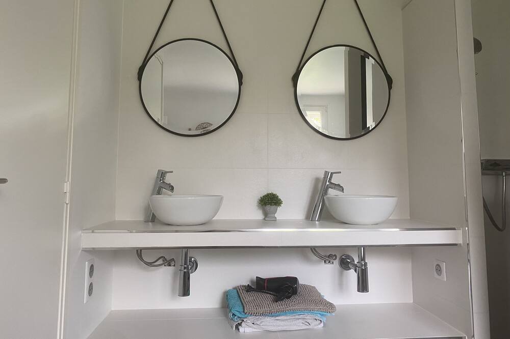 Photo of Bathroom in Saint-Lucien