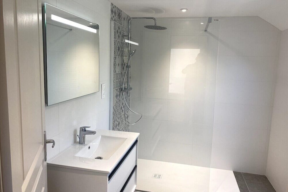 Photo of Bathroom in Wierre-au-Bois