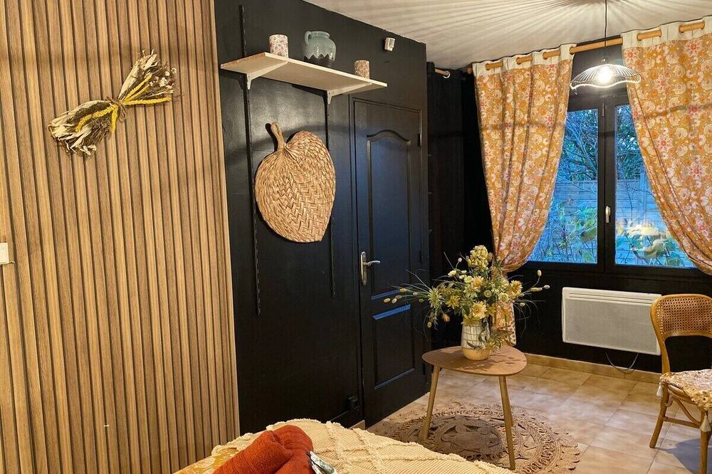 Photo of Bedroom in Ferques